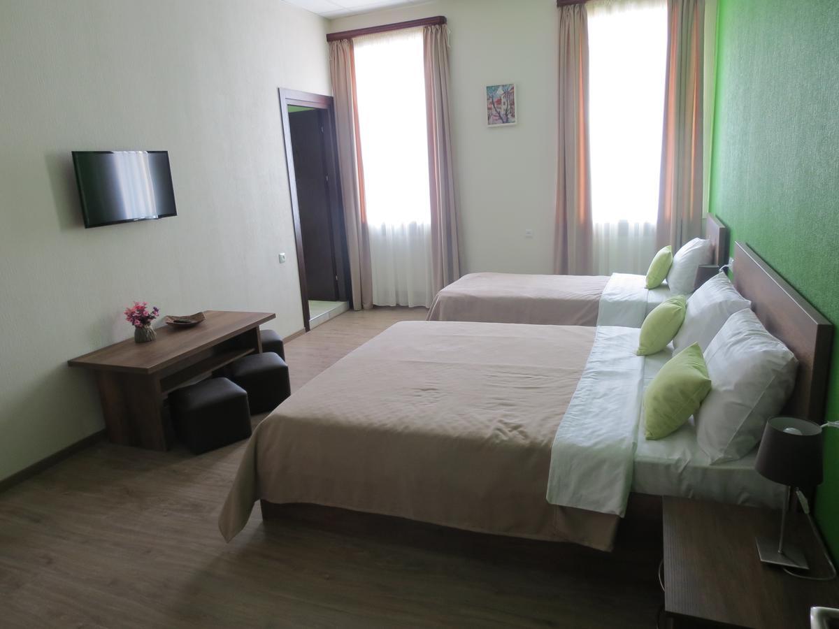 Your Home Hotel Tbilisi Exterior foto
