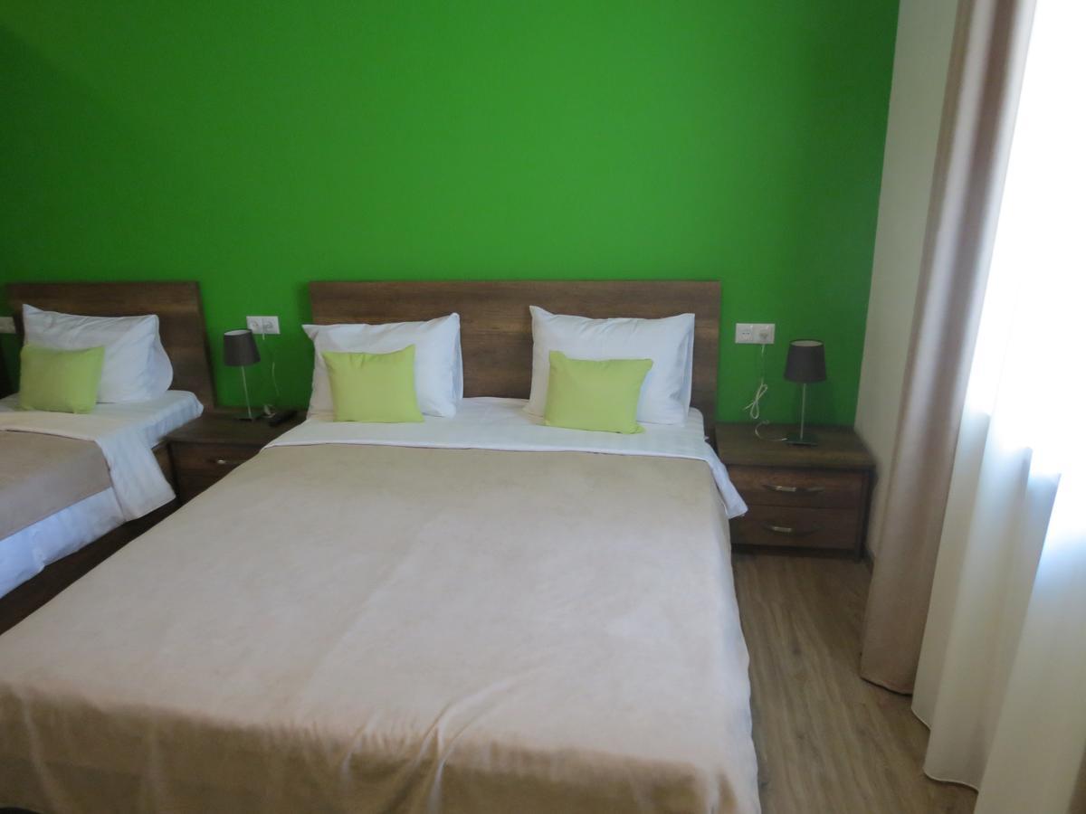 Your Home Hotel Tbilisi Exterior foto
